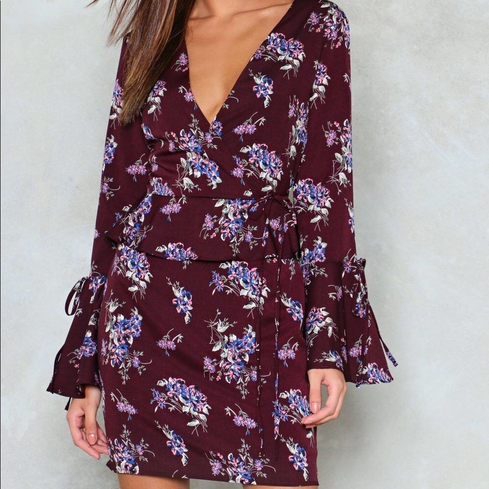 🛍closet closing🛍 NWT nasty gal dress